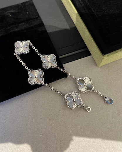 [Veyra Jewelry]New  CLOVER 5 MOTIF LASER BRACELET COLLECTION